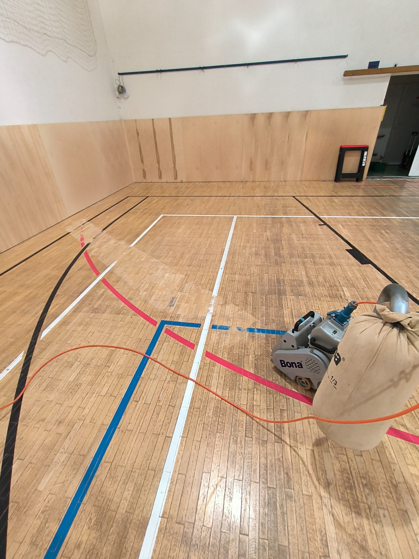 Bezprašné brúsenie podlahy a leštenie podlahy